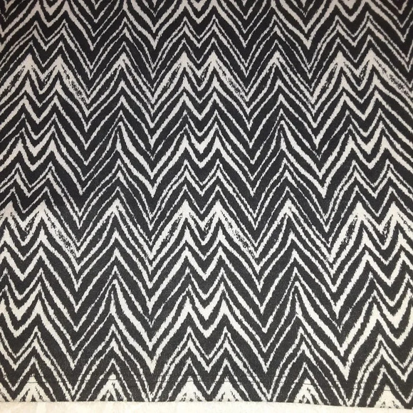 Black and White Maxi Skirt - Picture 3 of 5